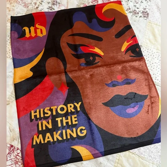 UD x Jade Purple Brown face Makeup Remover Towel Limited Edition. large new. - Picture 1 of 6